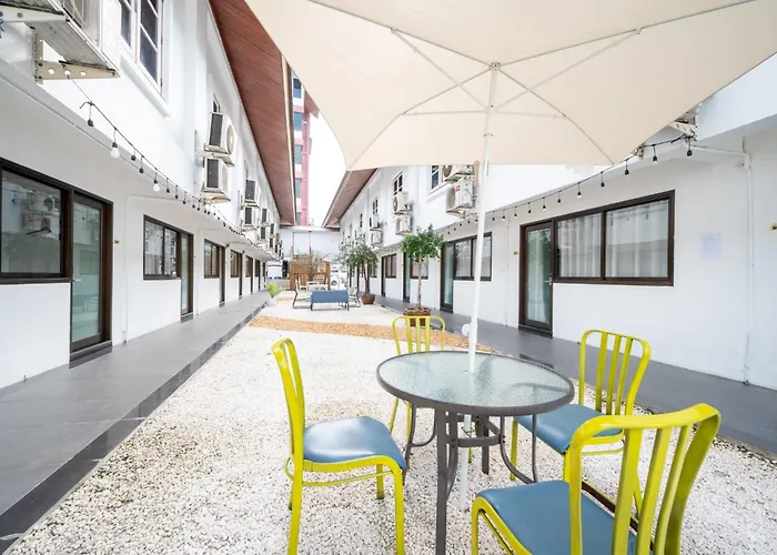 S.T.Hotel (Shuntai Hotel) Bangkok