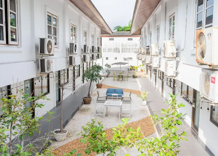S.T.Hotel (Shuntai Hotel) Bangkok
