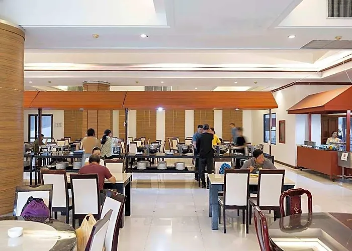 S.T.Hotel (Shuntai Hotel) Hotel