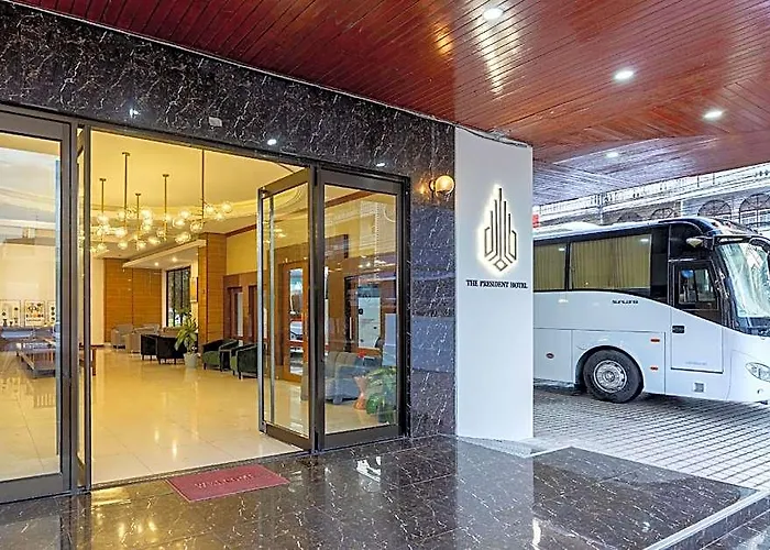 S.T.Hotel (Shuntai Hotel)